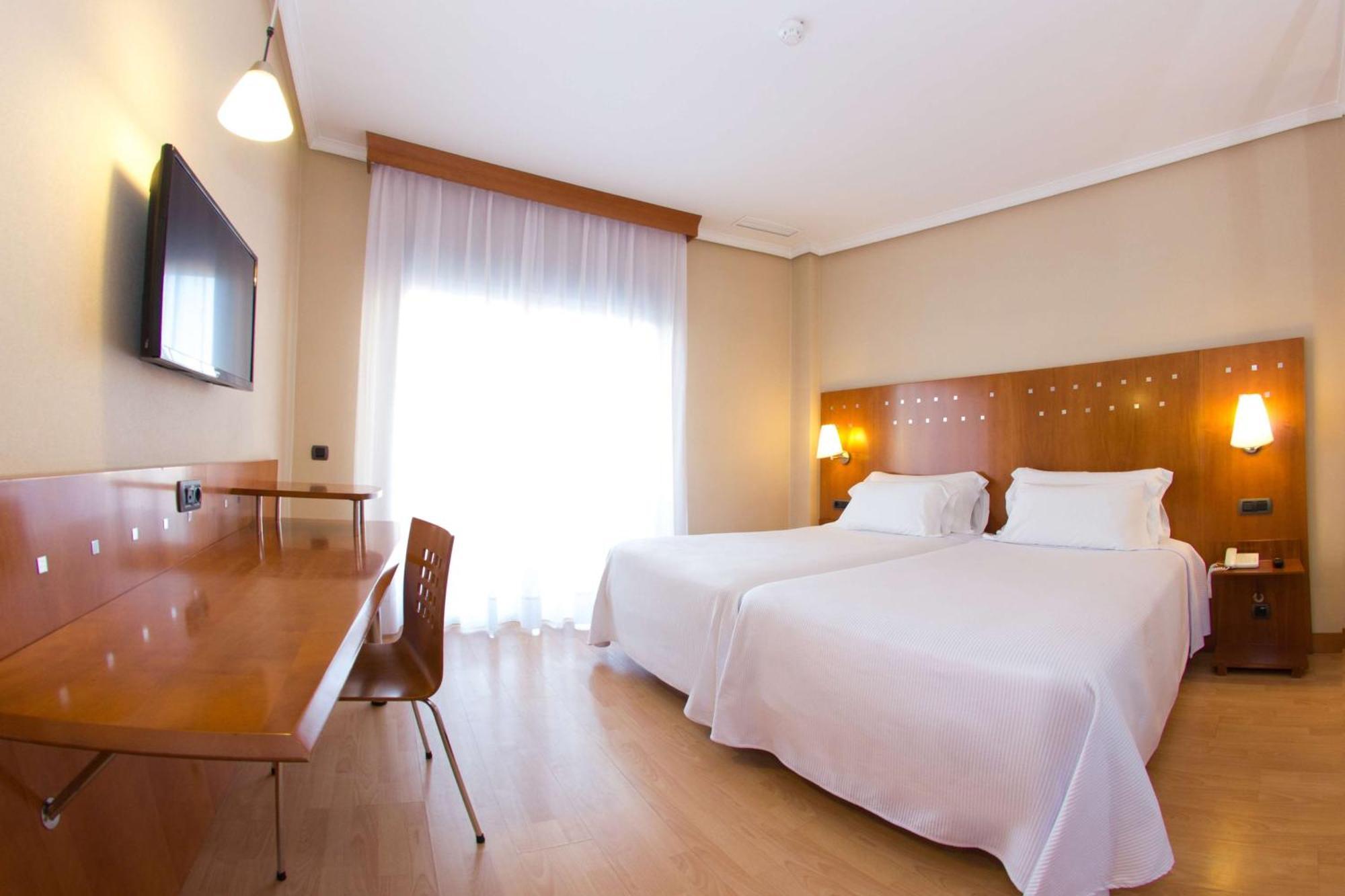 Nh San Pedro De Alcantara Hotel